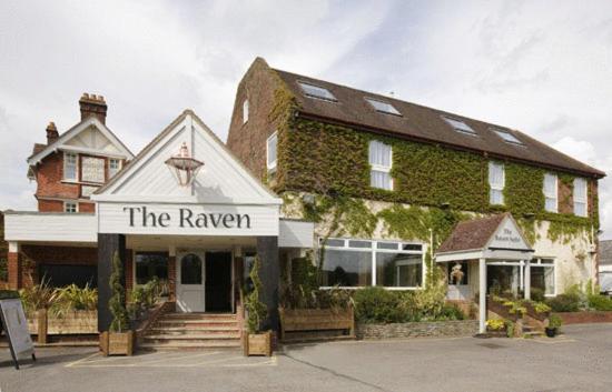 Raven Hotel By Greene King Inns Hook  Exteriör bild
